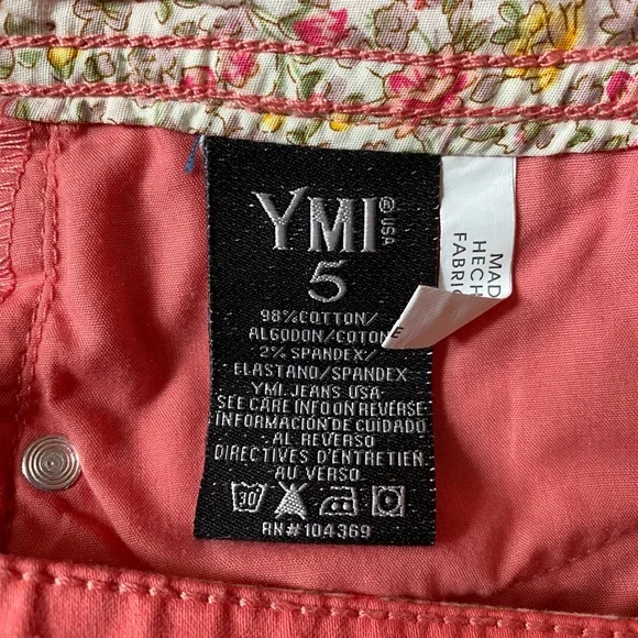 YMI NWOT Coral Pink Hot Shorts Size 5 Juniors - Picture 4 of 6